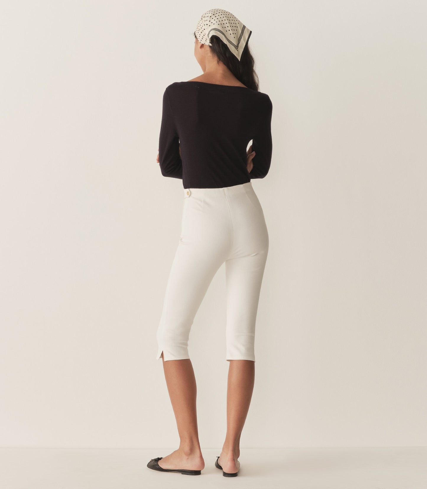 LULA CAPRI PANT -- SALT
